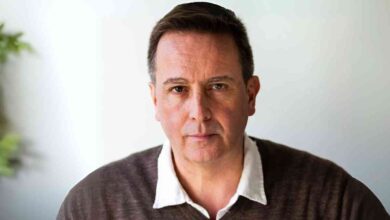 hywel simons