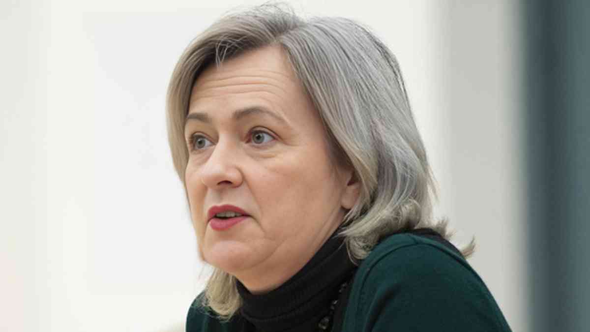 liz saville roberts