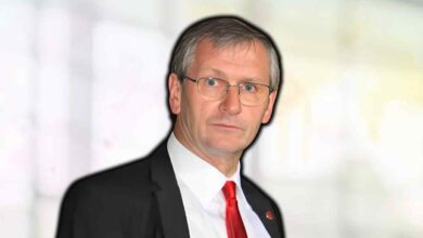 bruce rioch