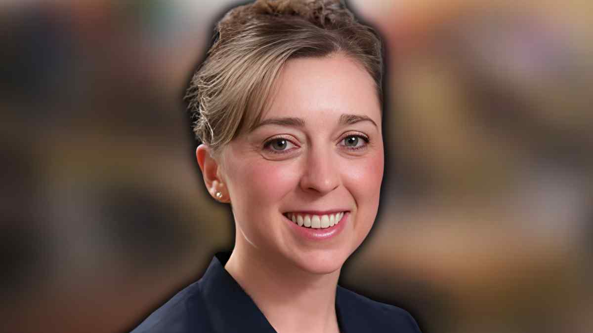 elizabeth holley