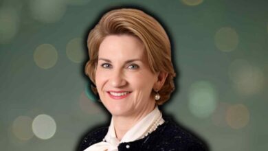 sally tennant