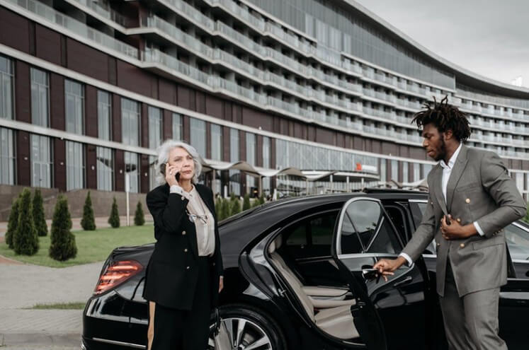 Impress Your VIPs with Professional Corporate Event Transportation Services