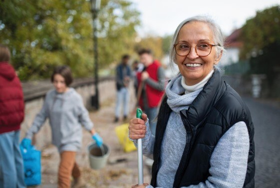 Choosing the Right Senior Assistance for Your Loved Ones Needs