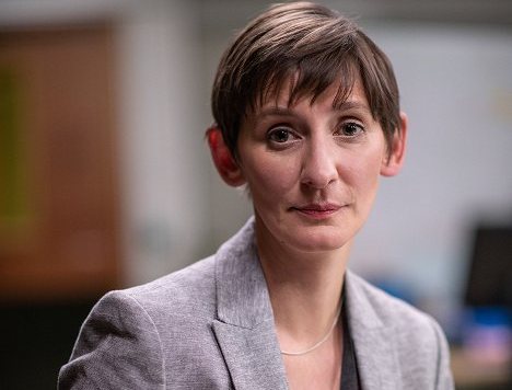 Laura Elphinstone